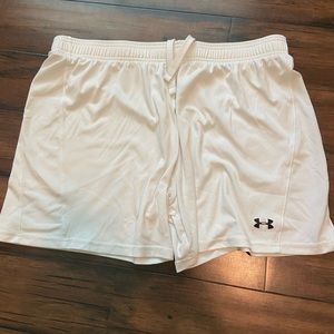 white under armour shorts